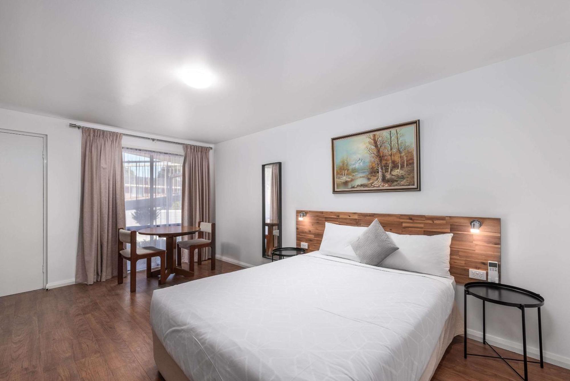Econo Lodge Lilydale Kültér fotó